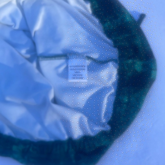 Aspire blouson top. Like new - Picture 4 of 6